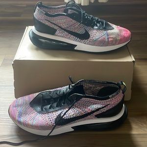Air Max Flyknit Racer size 11